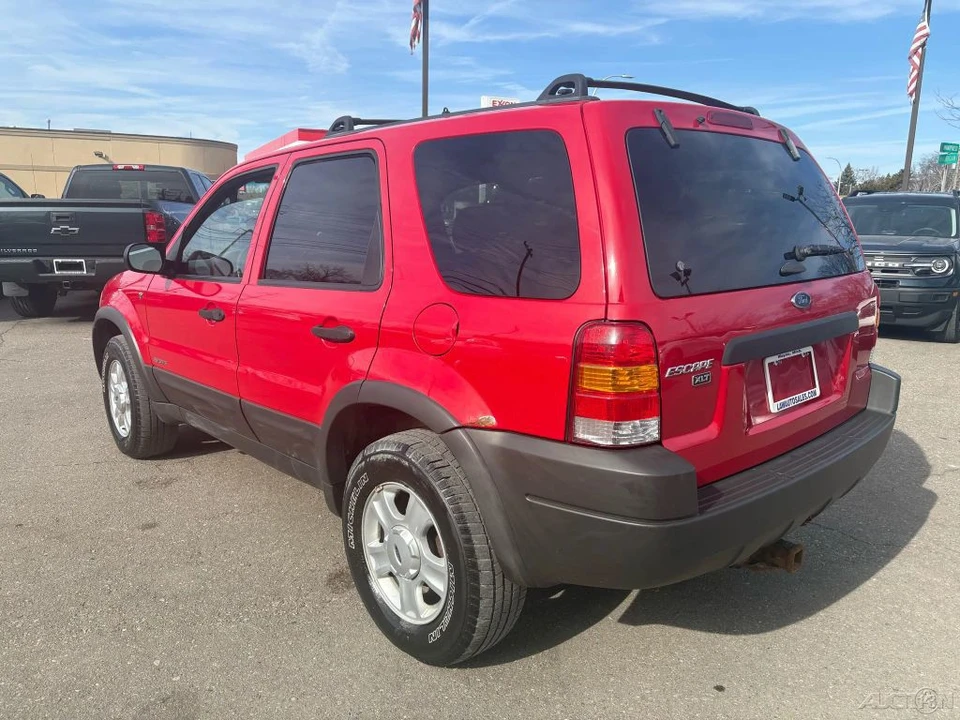 2002 Ford Escape - Image 7 of 12