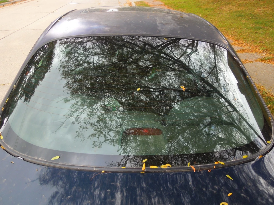 2002 Ford Escort (North America) - Image 2 of 20