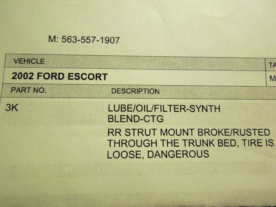 2002 Ford Escort (North America) - Image 19 of 20