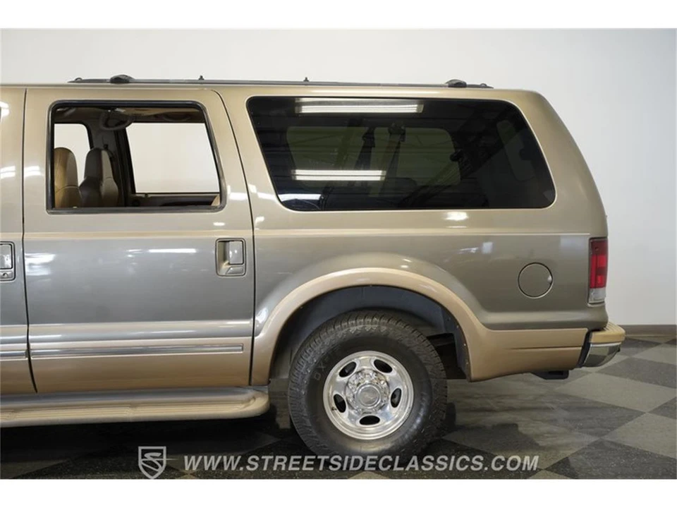 2002 Ford Excursion - Image 26 of 31
