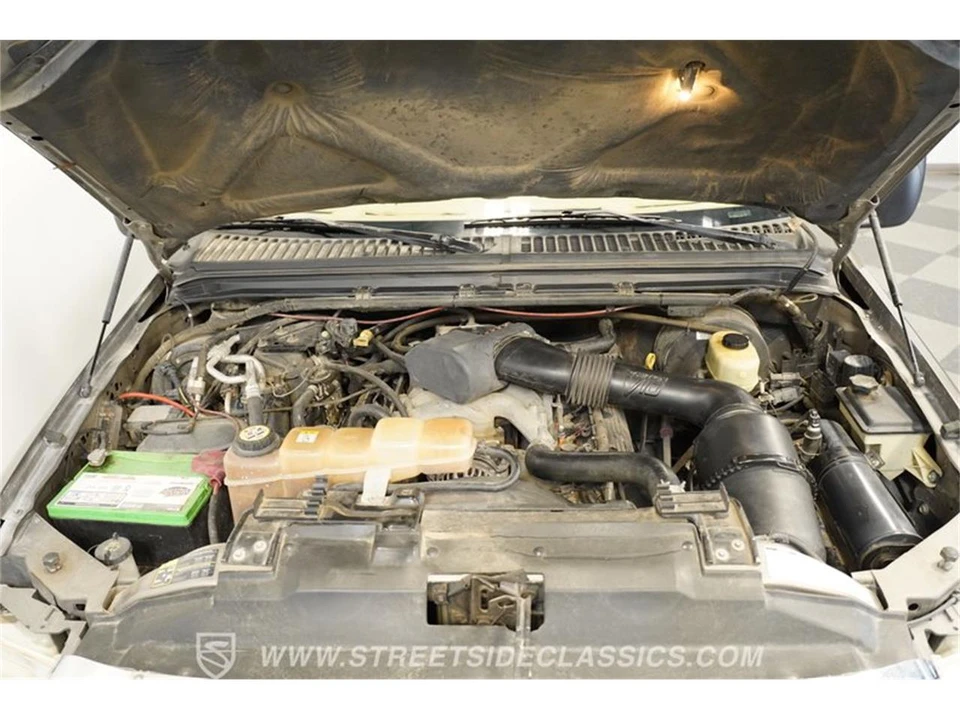 2002 Ford Excursion - Image 4 of 31