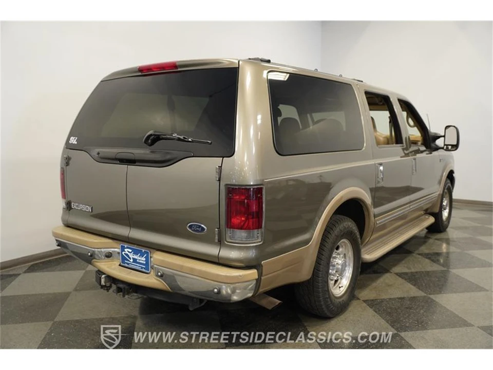 2002 Ford Excursion - Image 12 of 31