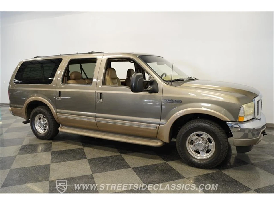 2002 Ford Excursion - Image 16 of 31