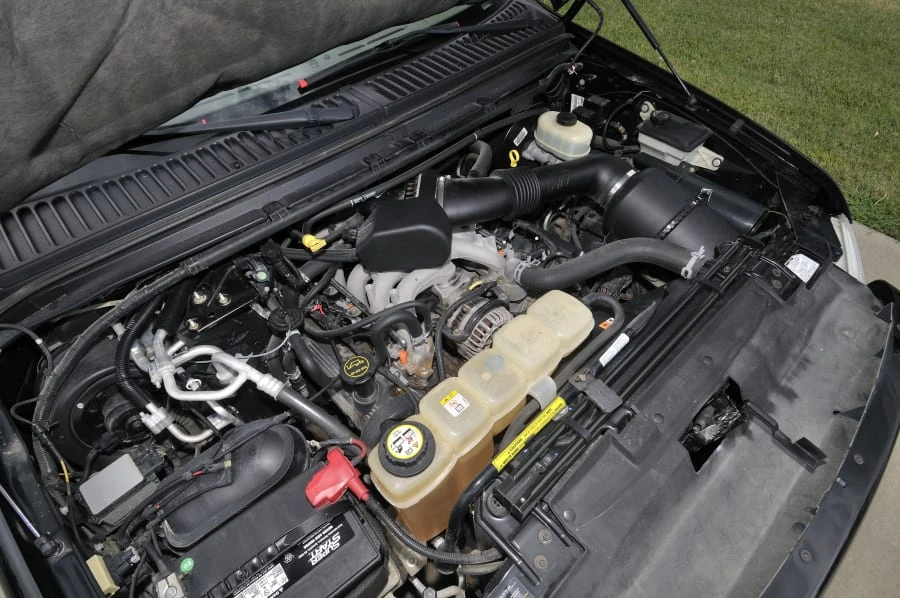 2002 Ford Excursion - Image 6 of 9