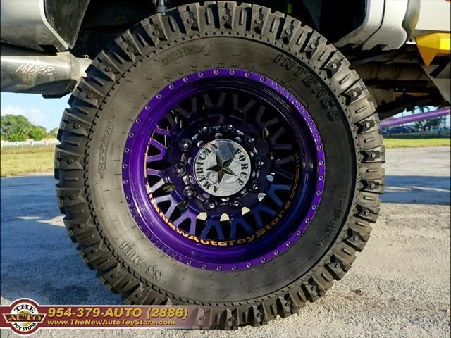 2002 Ford Excursion - Image 17 of 31