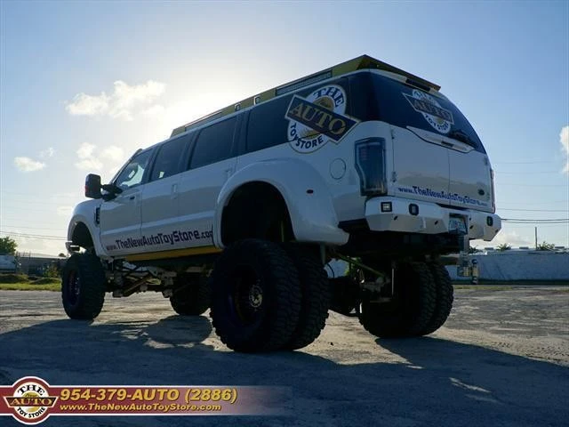 2002 Ford Excursion - Image 5 of 12
