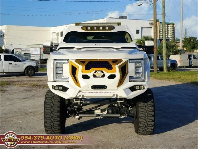 2002 Ford Excursion - Image 2 of 12