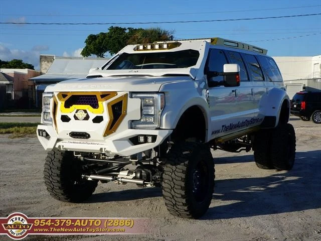 2002 Ford Excursion - Image 3 of 12
