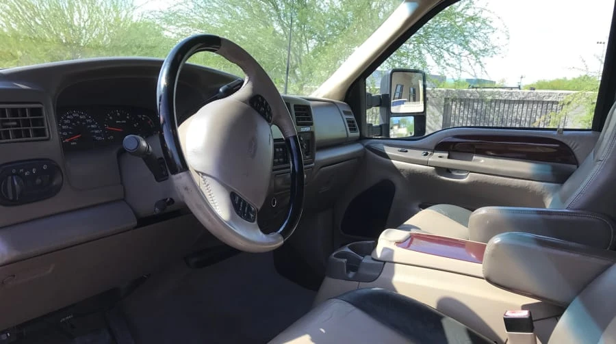 2002 Ford Excursion - Image 4 of 9