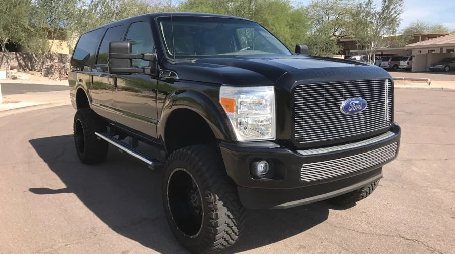 2002 Ford Excursion - Image 9 of 9