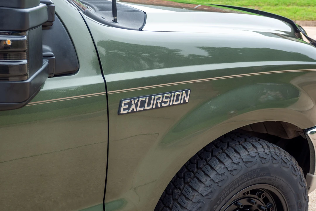 2002 Ford Excursion - Image 21 of 31