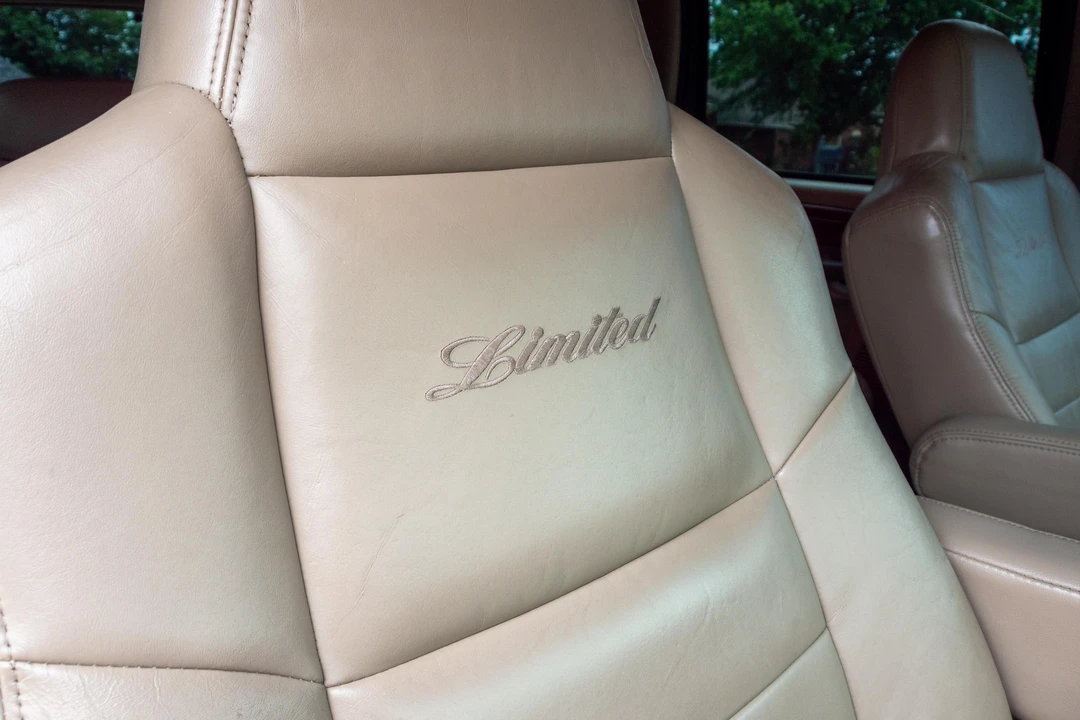 2002 Ford Excursion - Image 31 of 31