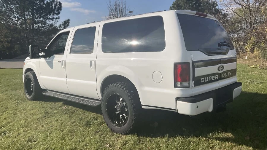 2002 Ford Excursion - Image 3 of 14