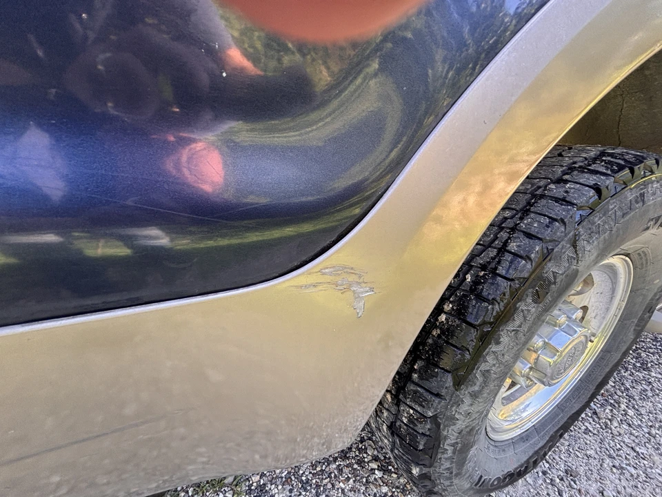 2002 Ford Excursion - Image 16 of 21