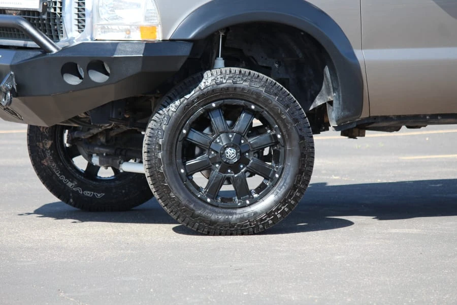 2002 Ford Excursion - Image 21 of 30