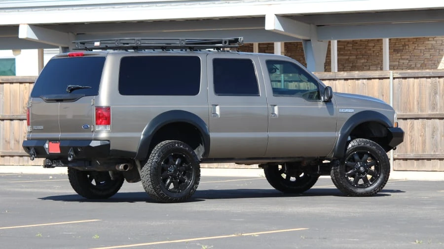 2002 Ford Excursion - Image 8 of 30