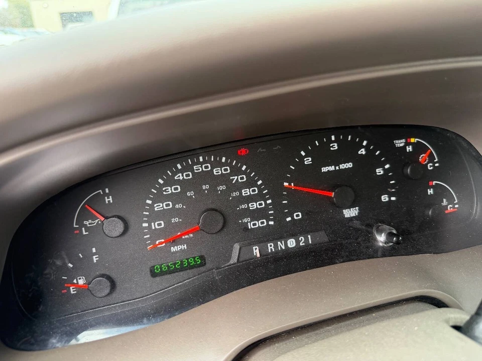 2002 Ford Excursion - Image 2 of 6