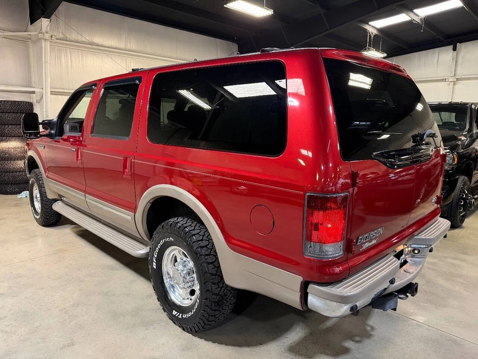 2002 Ford Excursion - Image 2 of 12