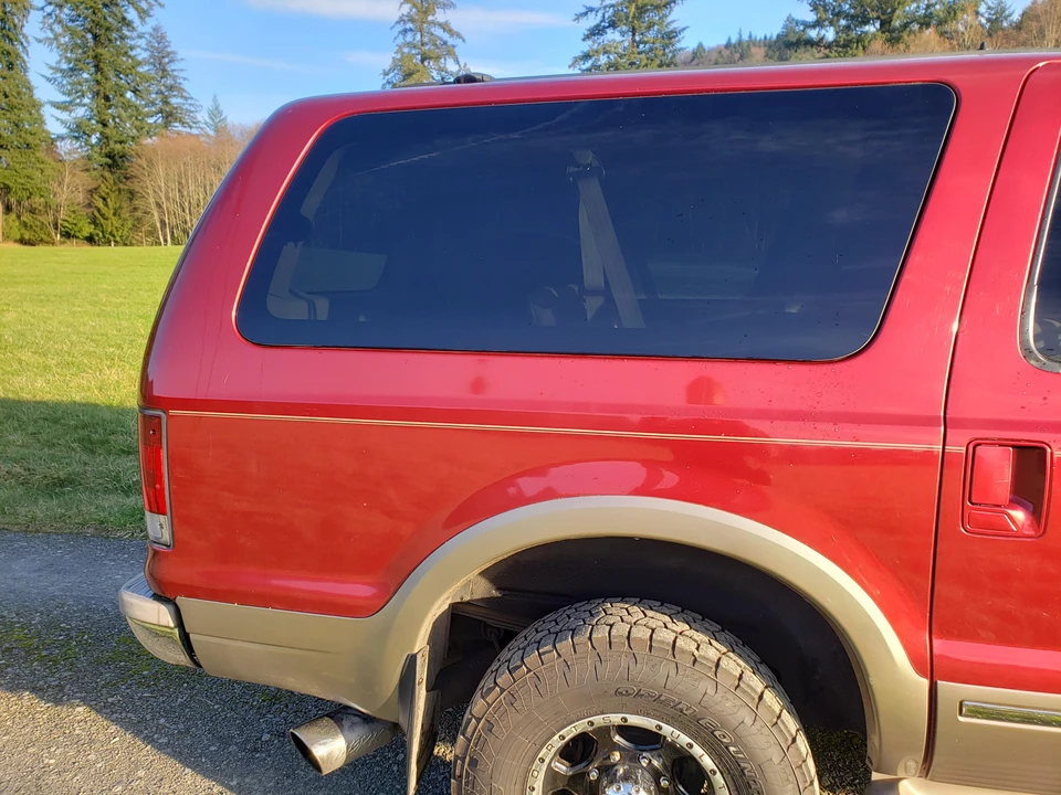 2002 Ford Excursion - Image 18 of 31