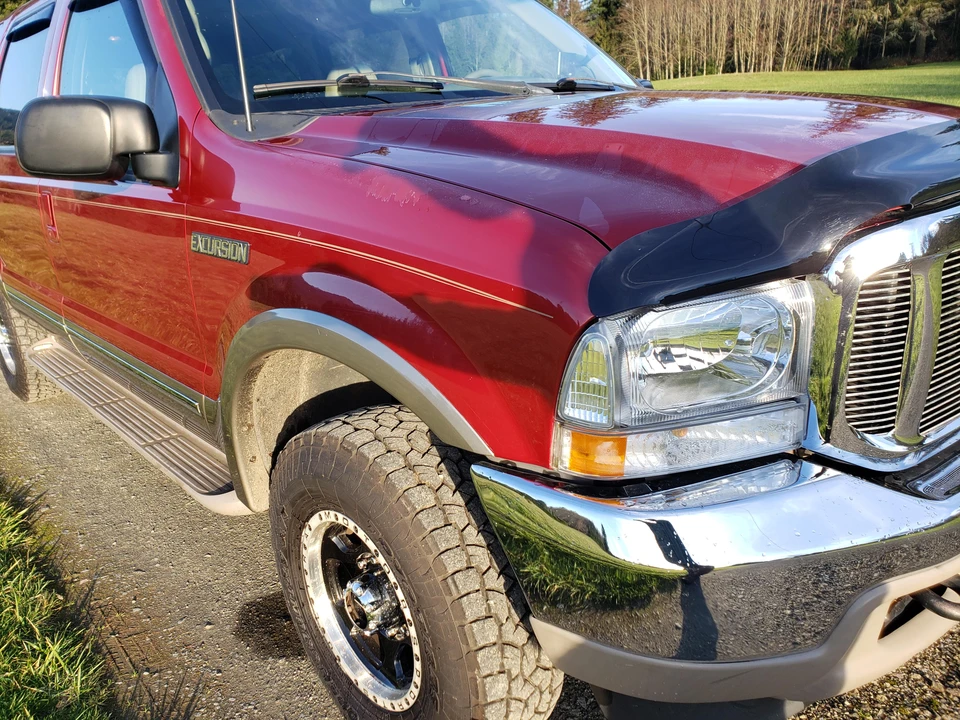 2002 Ford Excursion - Image 22 of 31