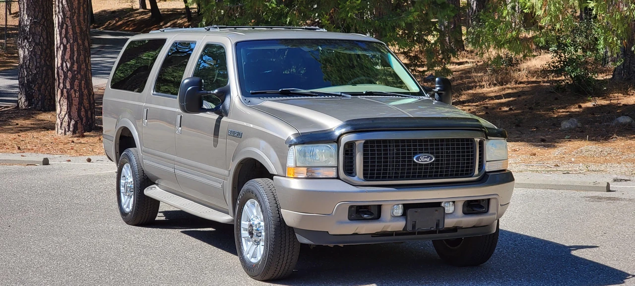 2002 Ford Excursion - Image 14 of 31
