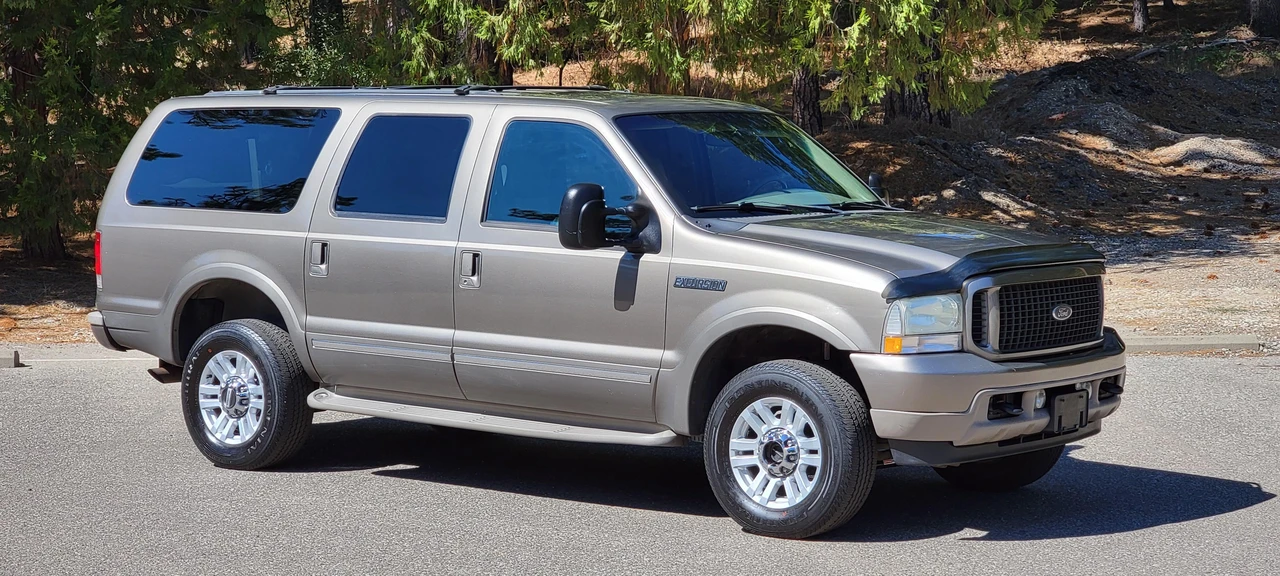 2002 Ford Excursion - Image 13 of 31