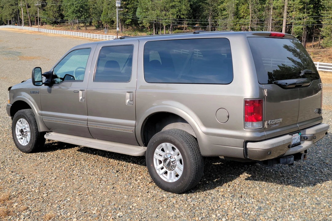 2002 Ford Excursion - Image 5 of 31