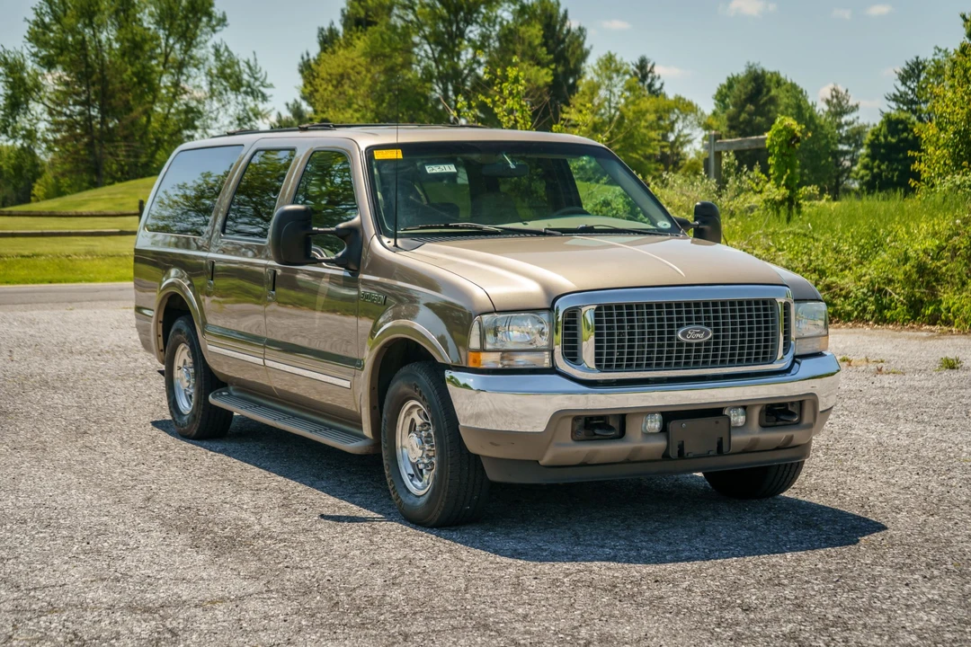 2002 Ford Excursion - Image 20 of 31