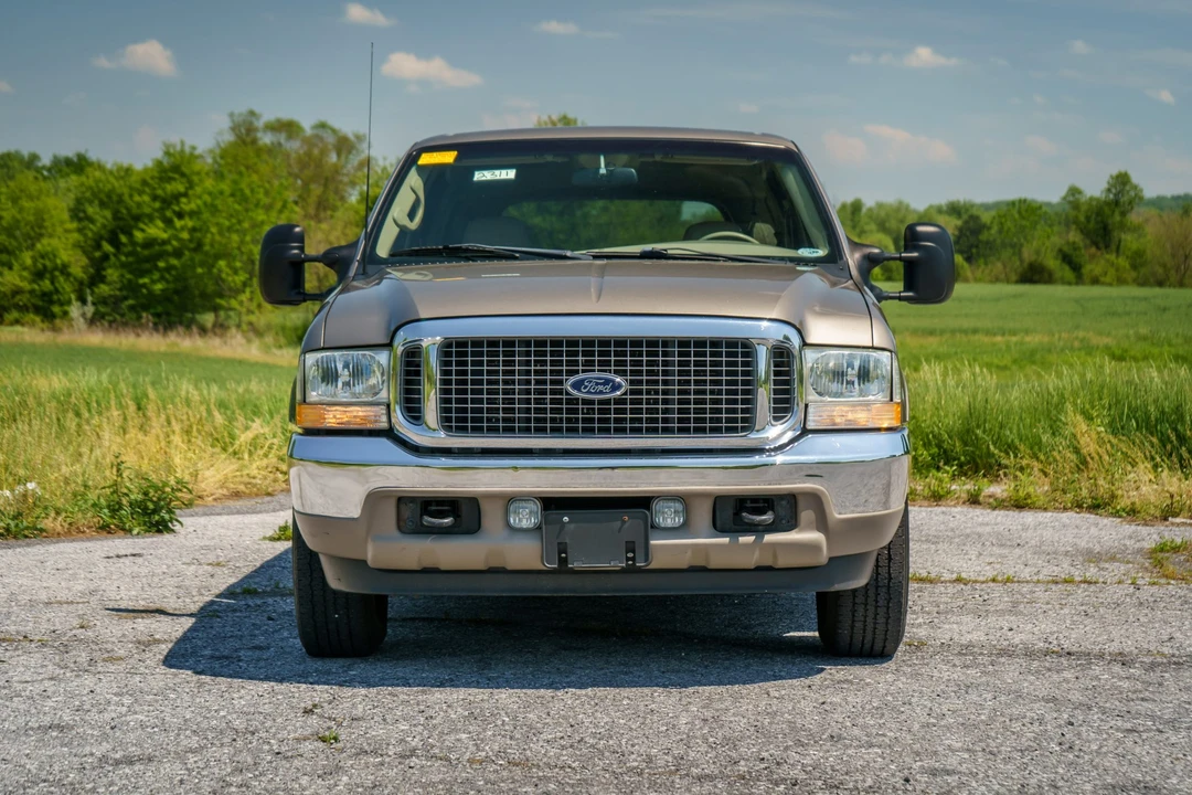 2002 Ford Excursion - Image 22 of 31