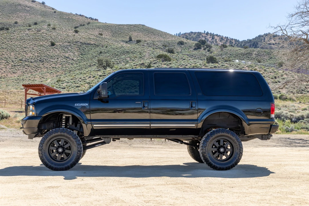 2002 Ford Excursion - Image 13 of 31