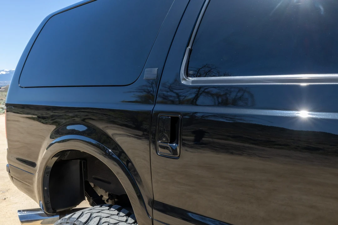 2002 Ford Excursion - Image 23 of 31