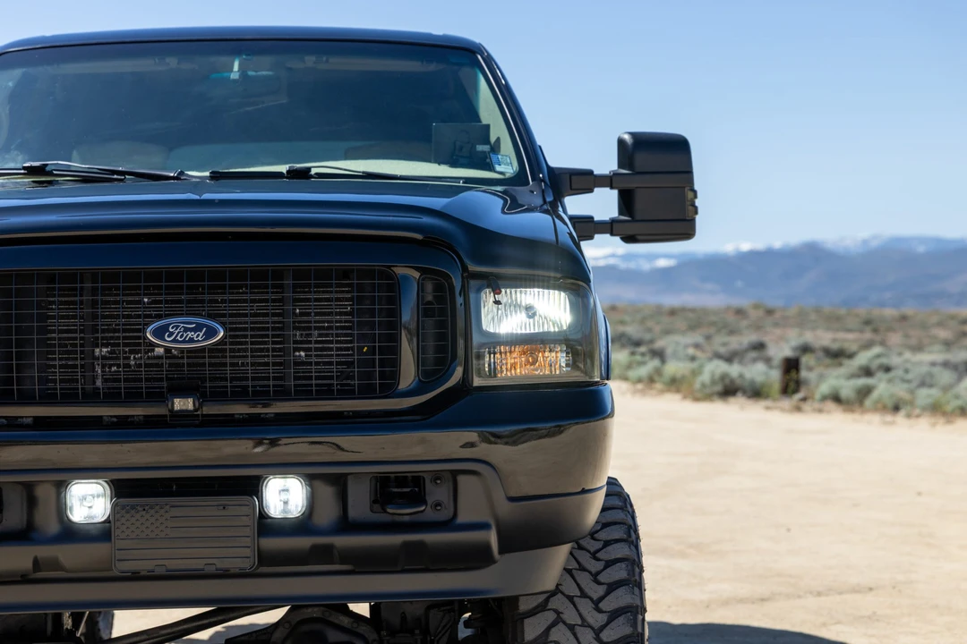 2002 Ford Excursion - Image 30 of 31