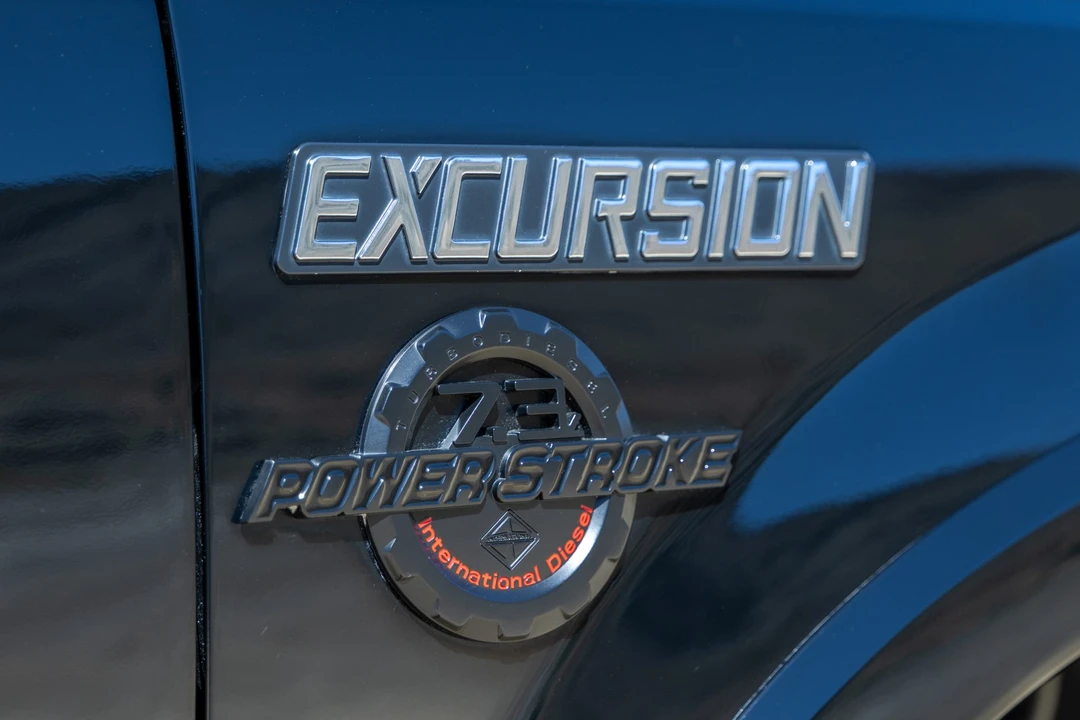 2002 Ford Excursion - Image 22 of 31