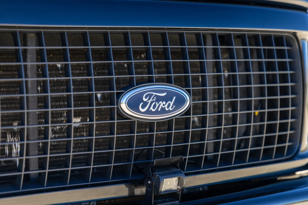 2002 Ford Excursion - Image 27 of 31