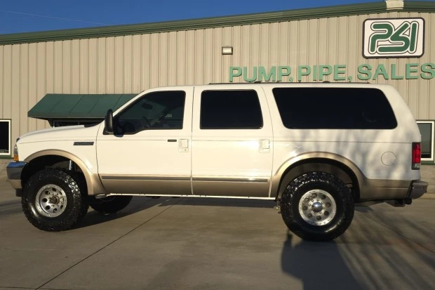 2002 Ford Excursion - Image 3 of 8