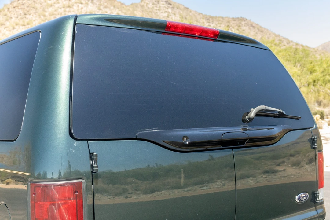 2002 Ford Excursion - Image 27 of 31