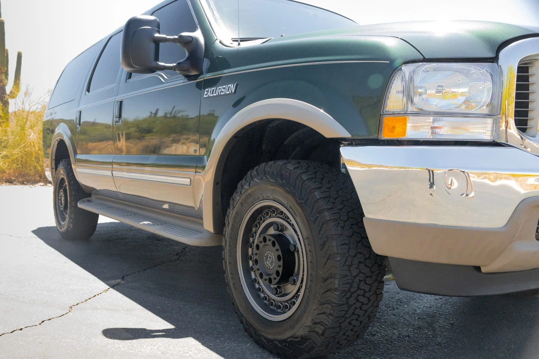 2002 Ford Excursion - Image 10 of 31