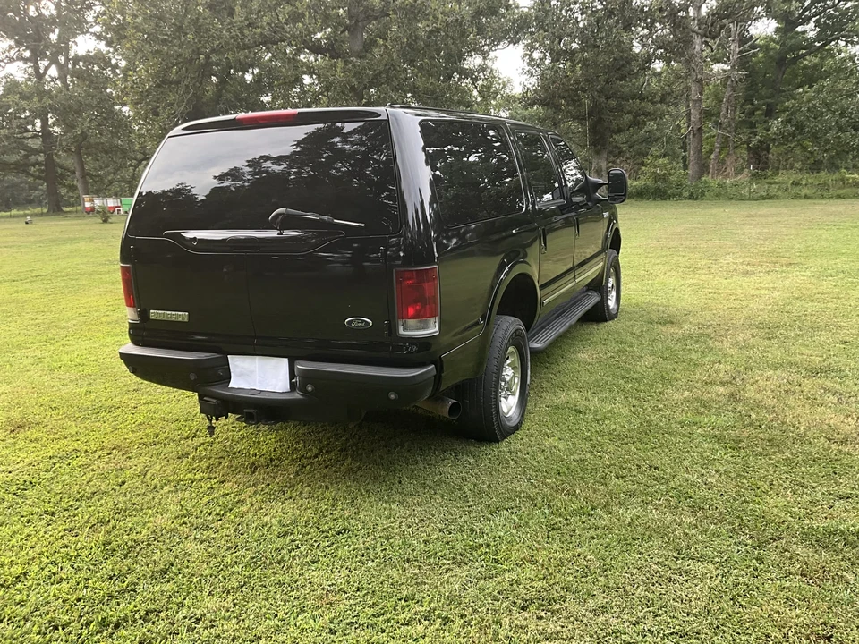 2002 Ford Excursion - Image 22 of 31