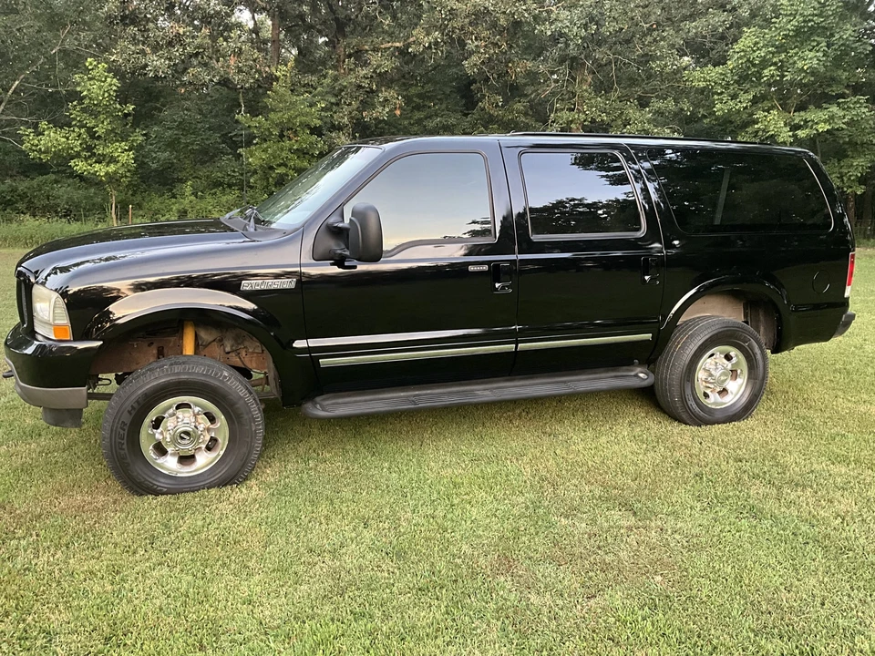 2002 Ford Excursion - Image 3 of 31