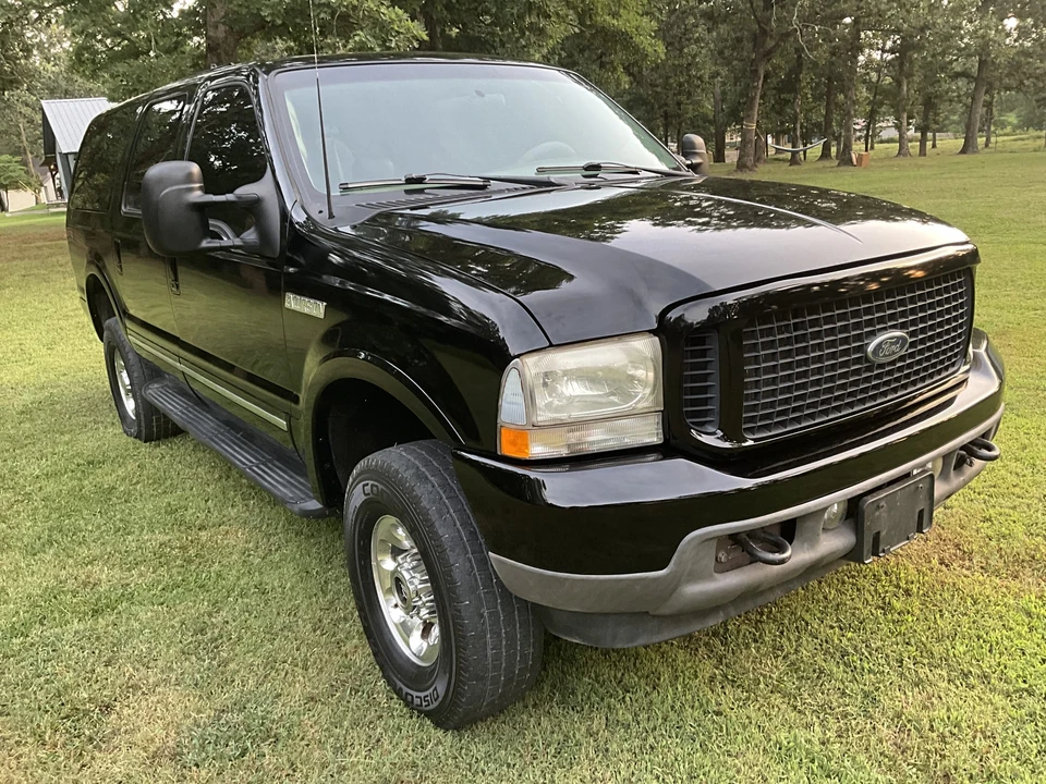 2002 Ford Excursion - Image 10 of 31