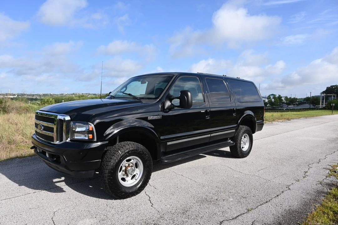 2002 Ford Excursion - Image 3 of 31
