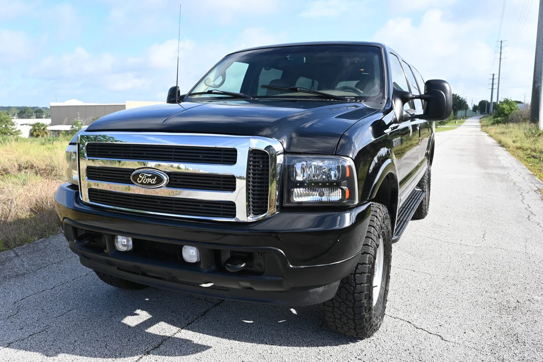 2002 Ford Excursion - Image 7 of 31