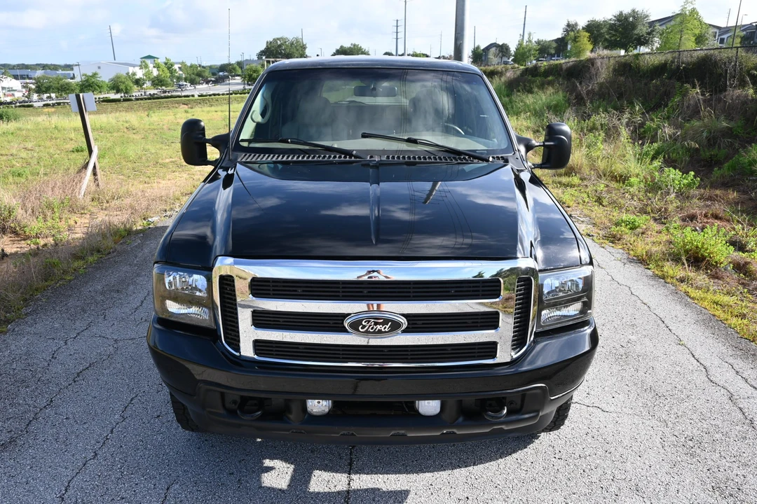 2002 Ford Excursion - Image 16 of 31