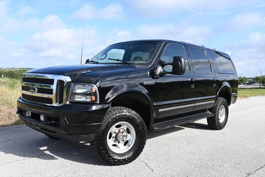 2002 Ford Excursion - Image 9 of 31