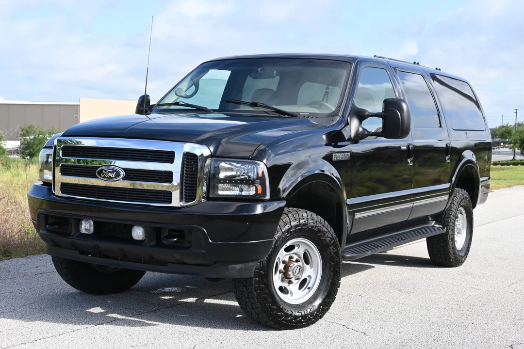 2002 Ford Excursion - Image 11 of 31