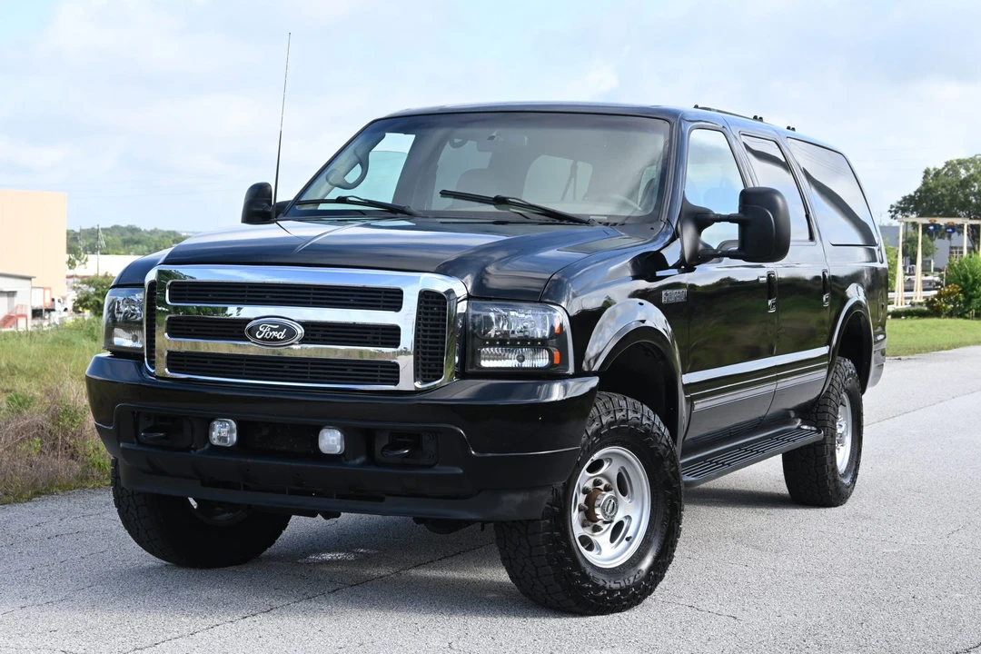 2002 Ford Excursion - Image 13 of 31