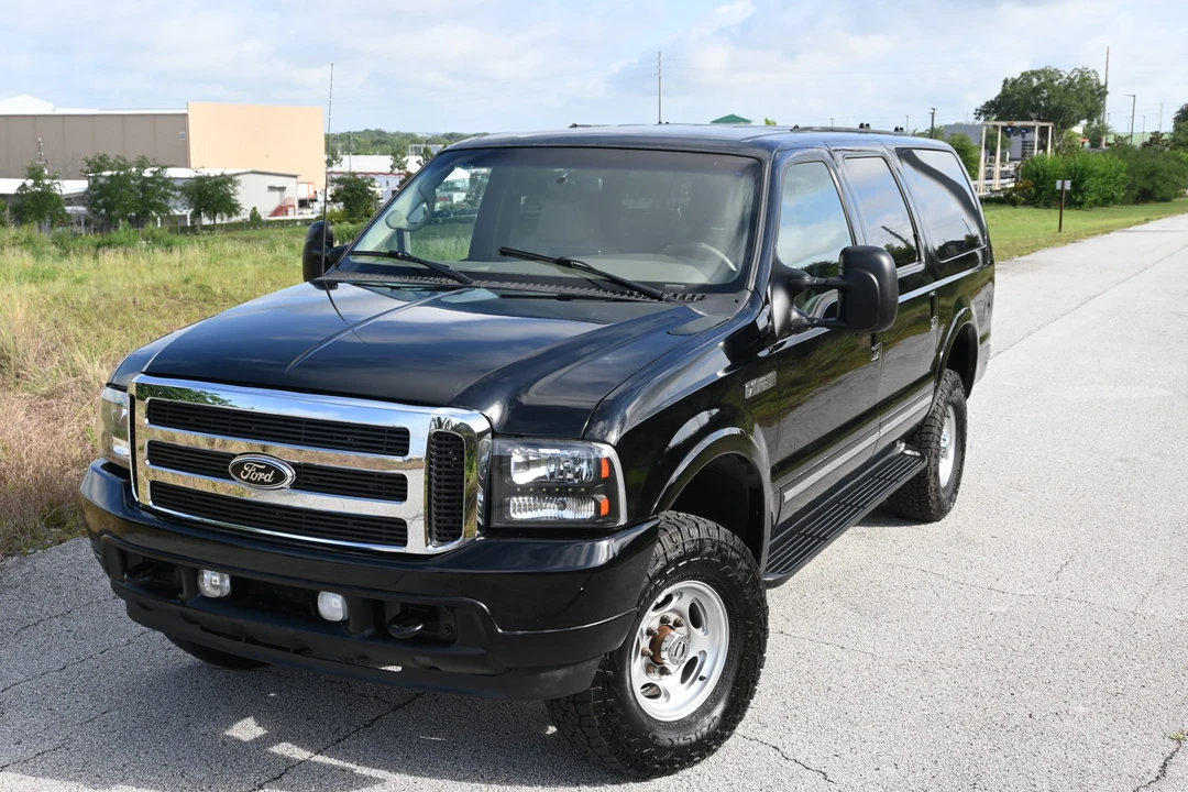 2002 Ford Excursion - Image 15 of 31