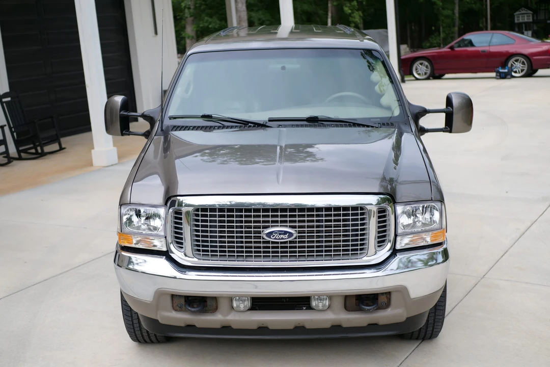2002 Ford Excursion - Image 3 of 31