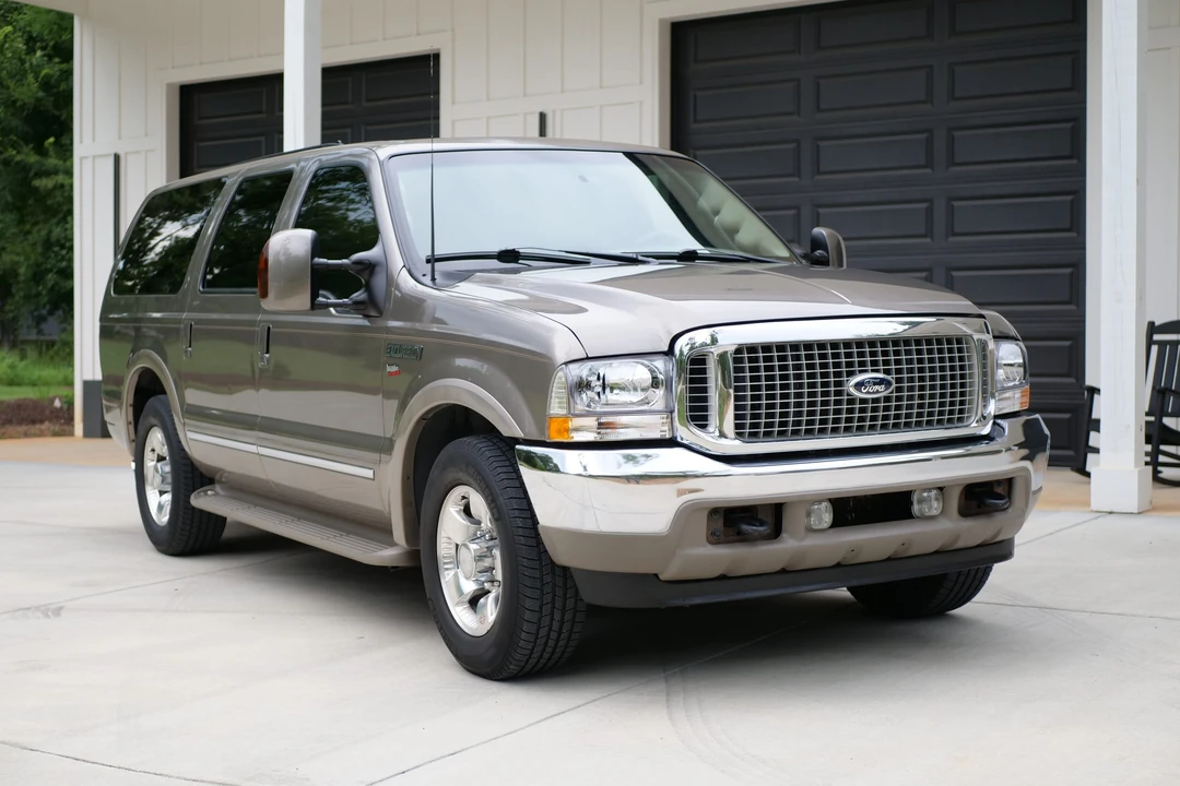 2002 Ford Excursion - Image 5 of 31