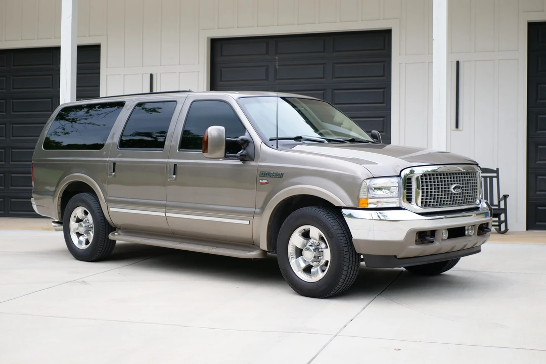 2002 Ford Excursion - Image 7 of 31